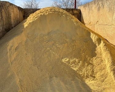 Vente de sable à Pouzilhac pour tous vos chantiers