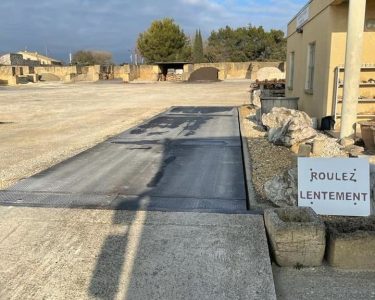 Matériaux extérieurs à Pouzilhac